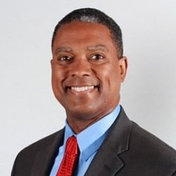 Gerard Robinson headshot UVA